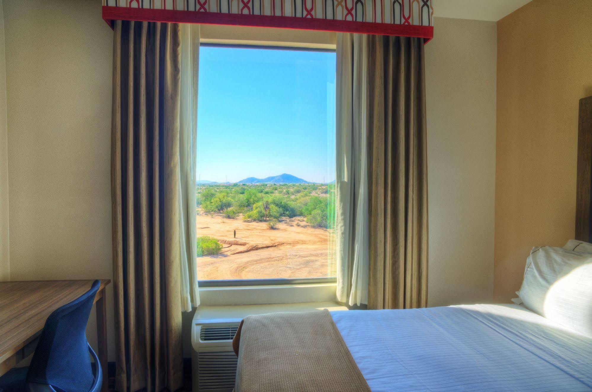 Holiday Inn Express & Suites - Phoenix North - Scottsdale By Ihg Екстер'єр фото