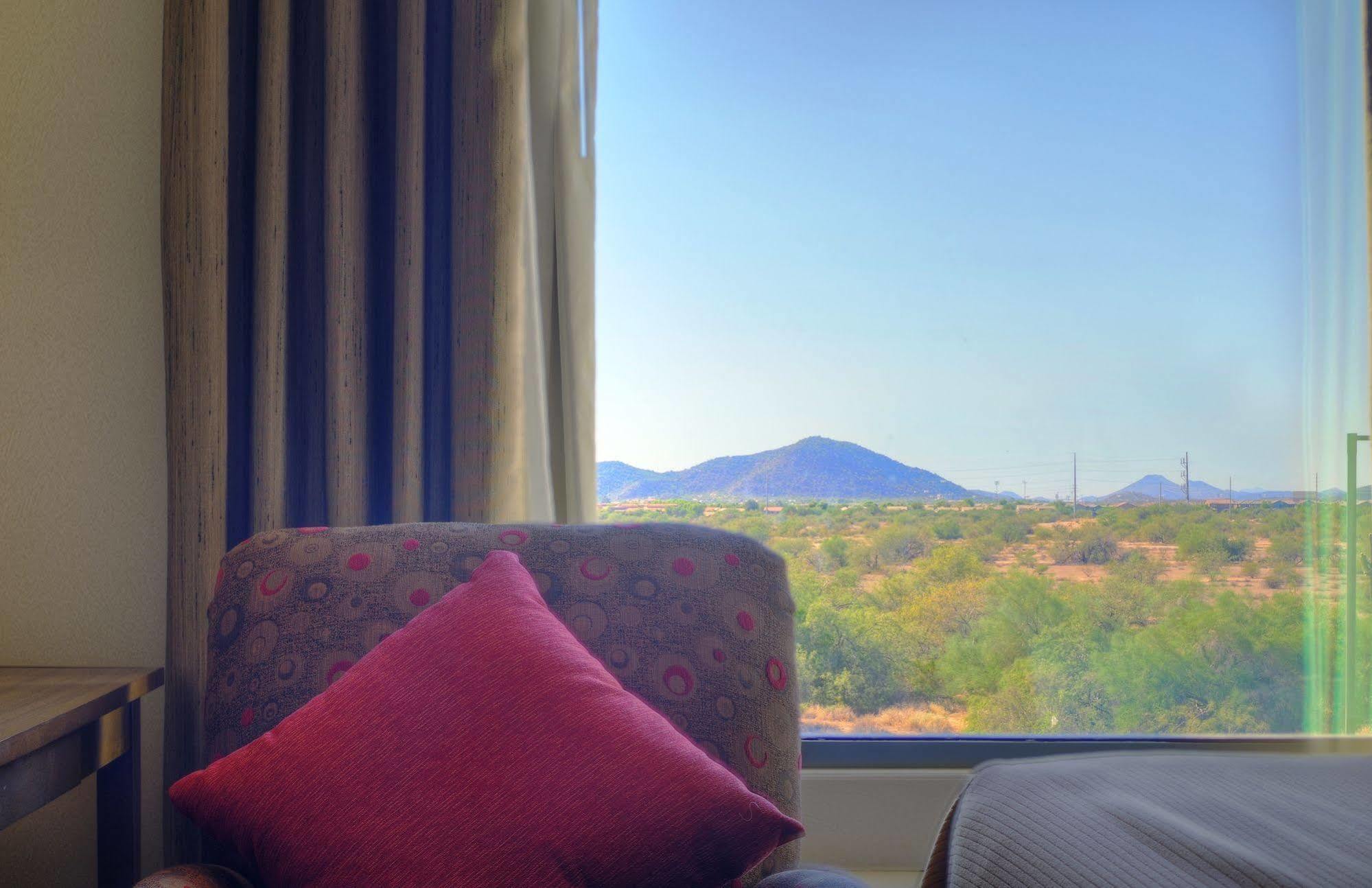 Holiday Inn Express & Suites - Phoenix North - Scottsdale By Ihg Екстер'єр фото